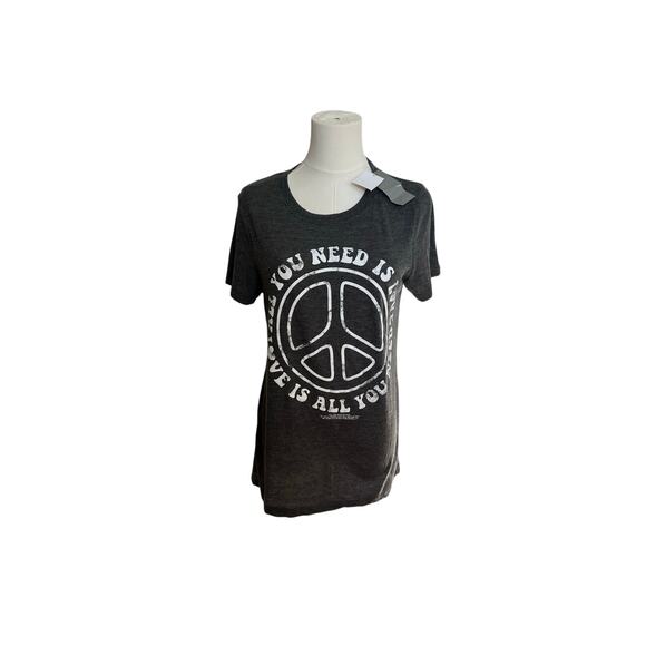 VINTAGE CONCERT TEES | All You Need Is Love Peace Sign | Size Medium NWT - Picture 2 of 4